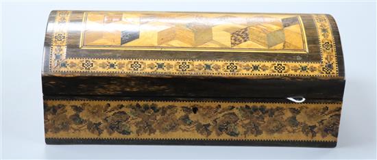 A Tunbridge Ware coromandel box by Thomas Barton H 8cm W 14.5cm